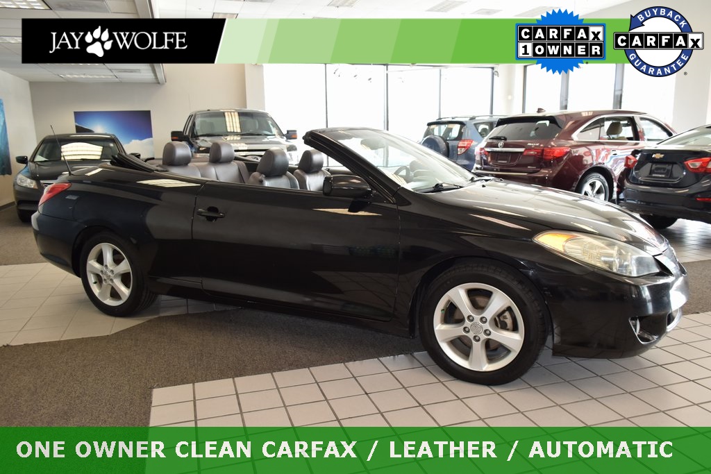 Pre Owned 2006 Toyota Camry Solara Fwd 2d Convertible